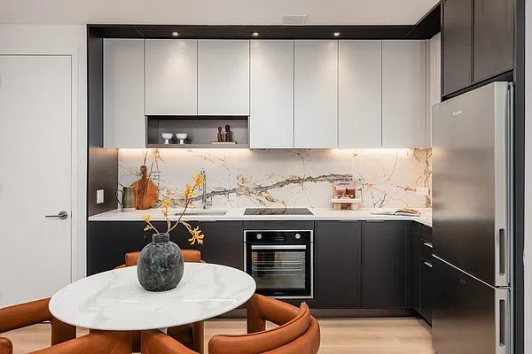 Kitchen, photo 1