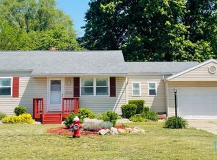 3330 McGregor Ln, Toledo, OH 43623