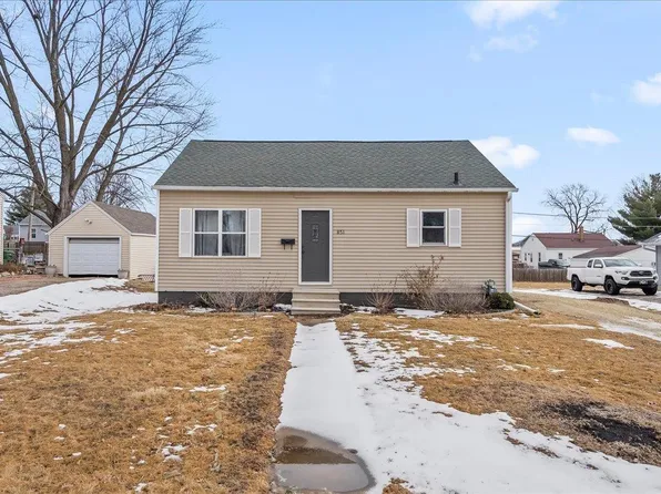 851 Hickory St, Waterloo, IA 50701