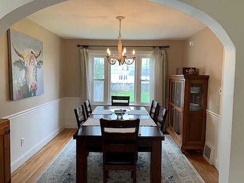 5th image of 60 Parkhurst Blvd