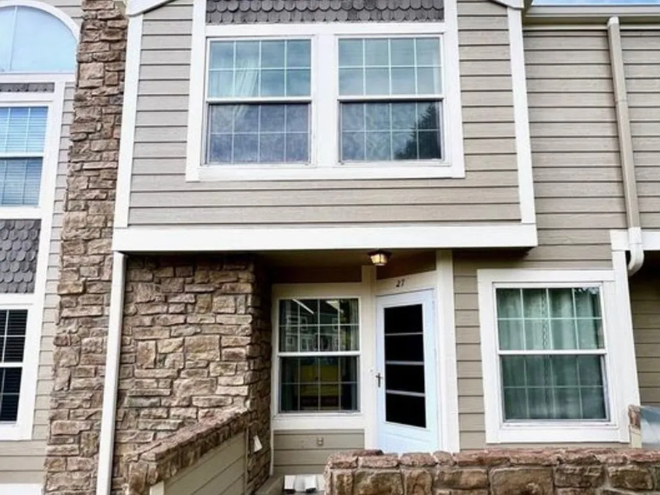329 W Jamison Cir #27