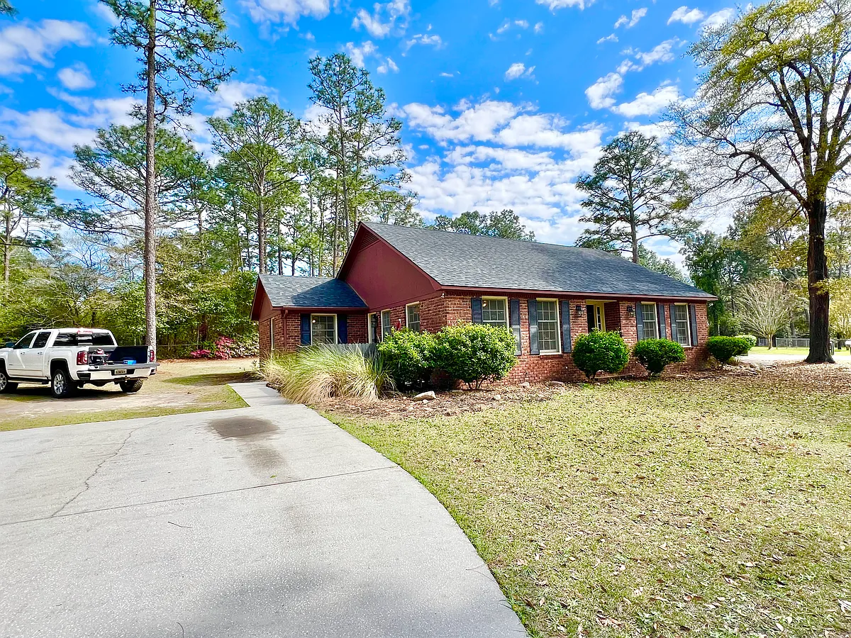 Building Photo - 414 Zetterower Rd #B