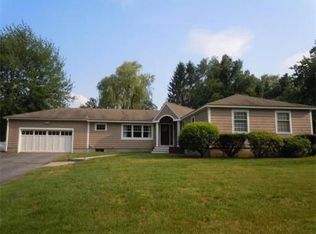 21 Essex Pl, Chelmsford, MA 01824