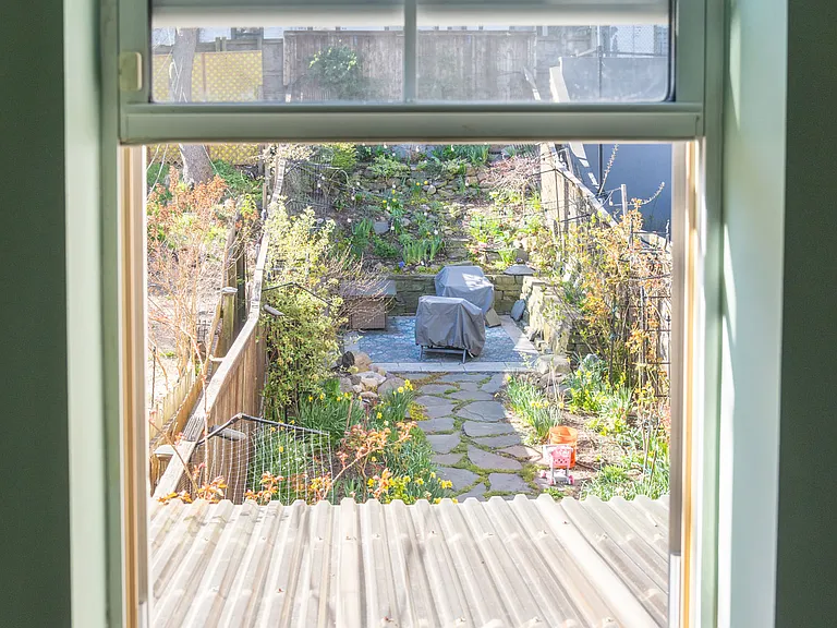 1206 Saint Marks Ave #1 — Photo 36