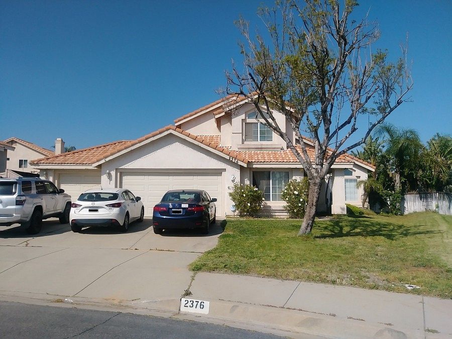 1st image of 2376 W Calle Celeste Dr