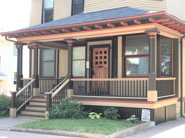 361 Bates Ave APT 1