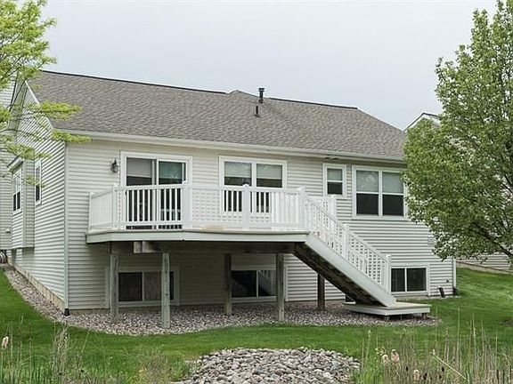 5th image of 3873 Fox Glen Dr