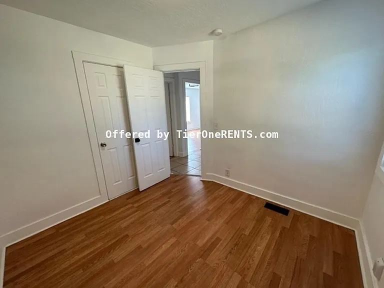 32 W Grove Ave — Photo 6