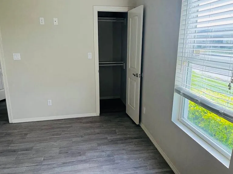 503 Downing Ave #1 — Photo 10