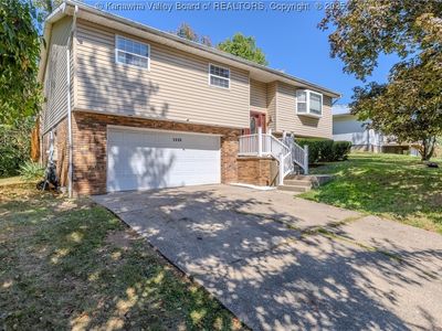 1606 Upper Midway Dr, Dunbar, WV, 25064