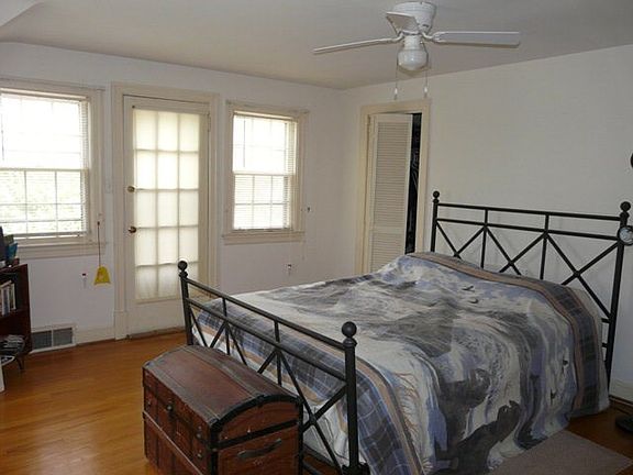 4th image of 134 Confederate Ave
