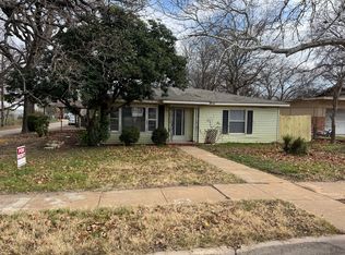 221 S Devine St, Stephenville, TX 76401
