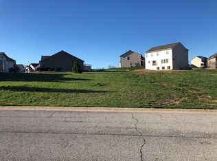 146 Natures Gate Dr, South Bend, IN 46628