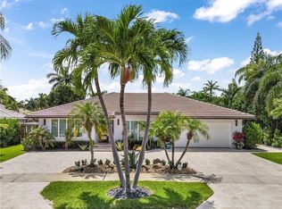 7725 NE Spanish Trail Ct, Boca Raton, FL 33487
