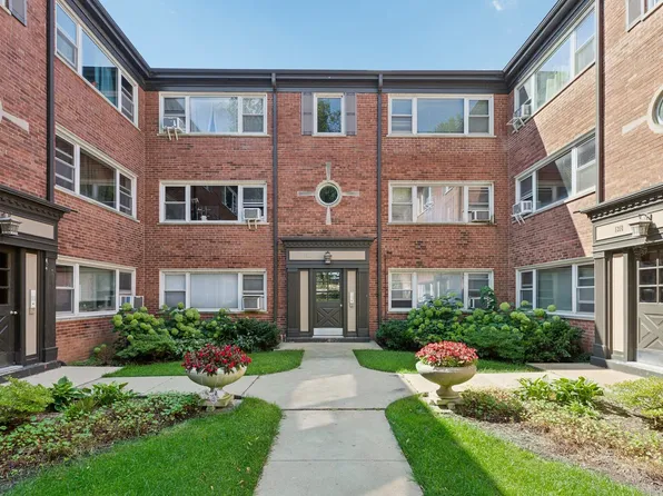1316 Central St APT 3E, Evanston, IL 60201