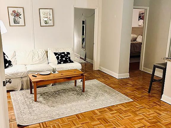 4th image of 159 W 53rd St APT 28D