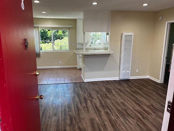 2nd image of 1700 S Bundy Dr APT 8
