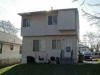 3rd image of 220 Fisher Ave