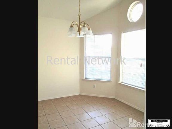3rd image of 7452 Luz De Lumbre Ave