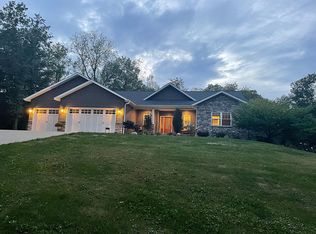 1101 S Briarwood Ln, Mount Pleasant, IA 52641