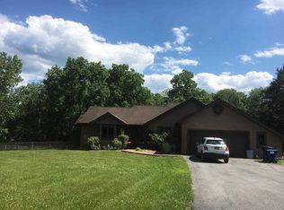 45 W Pine Rd, Staatsburg, NY 12580