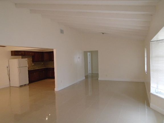 5th image of 3378 NW 23rd St