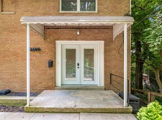 2609 Charing Rd, Columbus, OH 43221