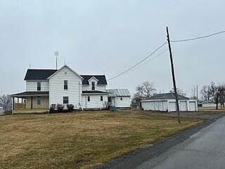 3rd image of 3755 N Grubb Rd