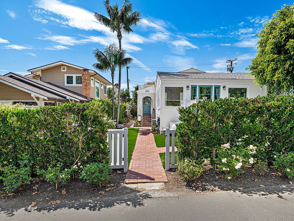 This is the front entrance from the street.