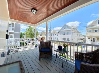 128 Hillsdale Rd, Somerville, MA 02144