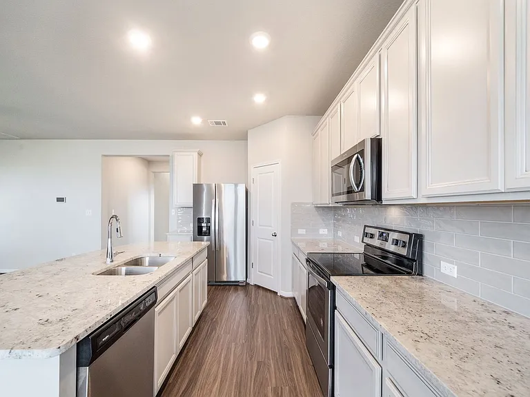 188 Shooting Star Dr — Photo 5