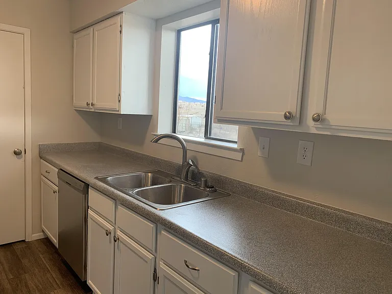 22 David Dr — Photo 5