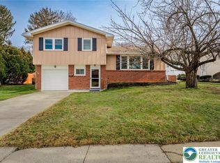 827 College Ln, Allentown, PA 18103