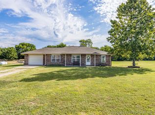 116 Lake Dr, Calera, OK 74730