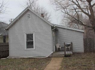 1229 Clover St, South Bend, IN 46615