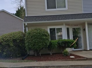 5828 Shady Grove Cir, Raleigh, NC 27609