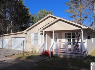 106 Governors Rd, Murray, KY 42071