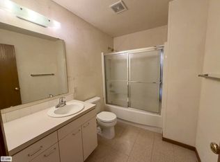 1241 Ohio St E, Lawrence, KS 66044