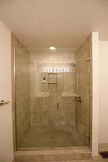 1508 Devonshire Dr — Photo 9