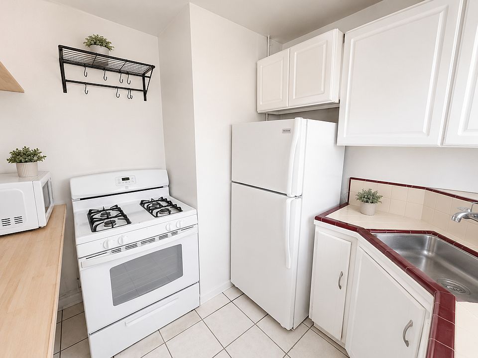 1st image of 1258 1/2 Thomas Ave