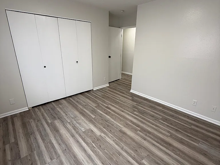 Pine Tree Apartments — Photo 33