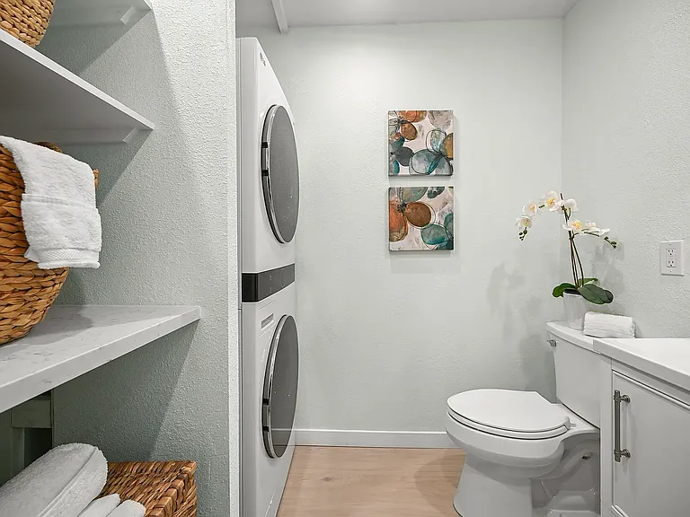 476 Sycamore Cir — Photo 4