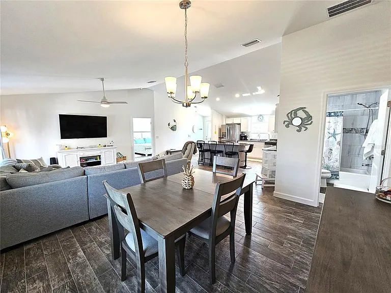 7436 Michael St — Photo 18