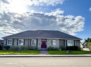 6745 Jacob Ln, Springfield, OR 97478