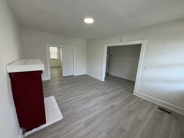 4018 Boarman Ave — Photo 4