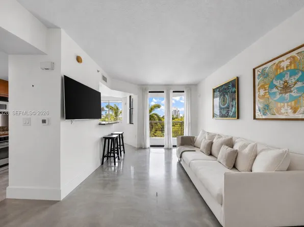 110 Washington Ave, Miami Beach, FL