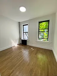 Rented by MOTION New York