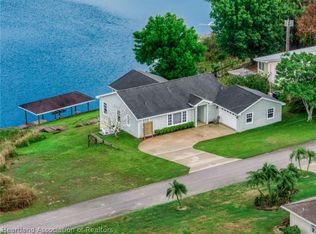 511 Lake Saddlebags Dr, Lake Placid, FL 33852