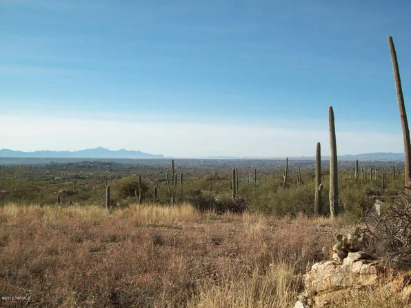 9920 E Sabino Estates Dr, Tucson, AZ 85749