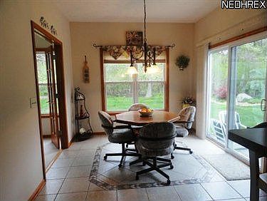 4th image of 1206 Orchard Glen Dr